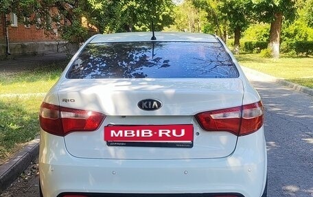 KIA Rio III рестайлинг, 2013 год, 670 000 рублей, 4 фотография