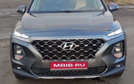 Hyundai Santa Fe IV, 2019 год, 2 890 000 рублей, 1 фотография