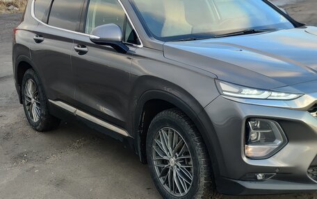 Hyundai Santa Fe IV, 2019 год, 2 890 000 рублей, 5 фотография