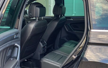 Volkswagen Tiguan II, 2021 год, 3 550 000 рублей, 13 фотография