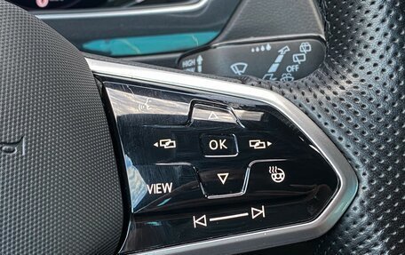 Volkswagen Tiguan II, 2021 год, 3 550 000 рублей, 24 фотография