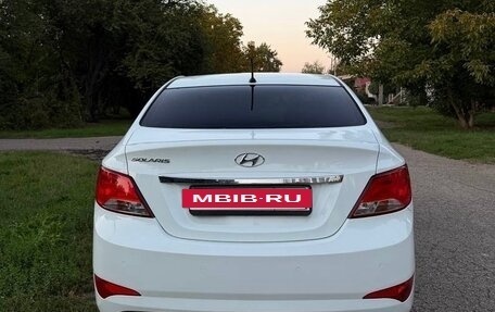 Hyundai Solaris II рестайлинг, 2016 год, 1 100 000 рублей, 4 фотография