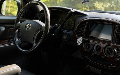 Toyota Tundra II, 2006 год, 1 950 000 рублей, 8 фотография