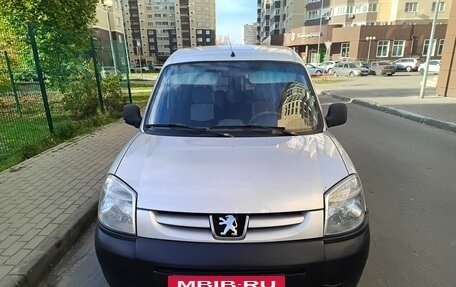 Peugeot Partner II рестайлинг 2, 2009 год, 350 000 рублей, 3 фотография
