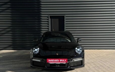 Porsche 911, 2023 год, 29 800 000 рублей, 8 фотография