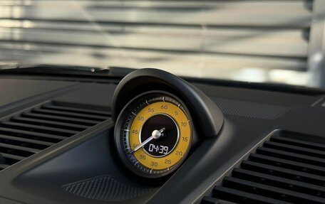 Porsche 911, 2023 год, 29 800 000 рублей, 15 фотография