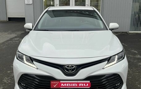 Toyota Camry, 2019 год, 2 999 000 рублей, 4 фотография