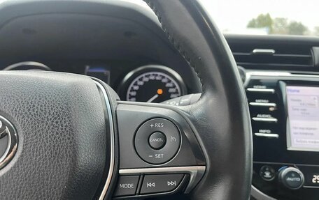 Toyota Camry, 2019 год, 2 999 000 рублей, 18 фотография