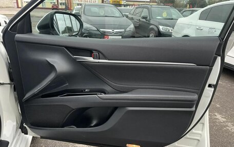 Toyota Camry, 2019 год, 2 999 000 рублей, 28 фотография