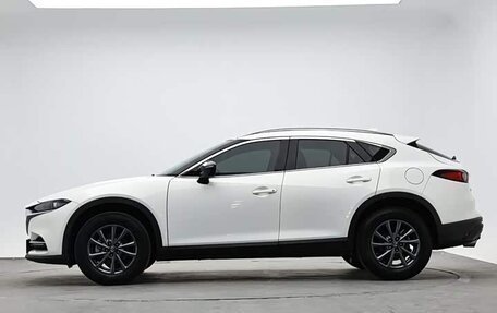Mazda CX-4, 2023 год, 1 840 000 рублей, 4 фотография