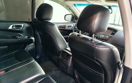 Nissan Pathfinder, 2015 год, 1 800 000 рублей, 23 фотография