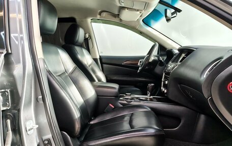 Nissan Pathfinder, 2015 год, 1 800 000 рублей, 20 фотография