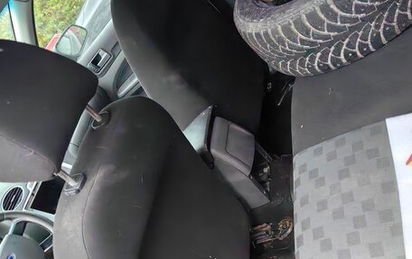 Ford Focus II рестайлинг, 2005 год, 135 000 рублей, 8 фотография