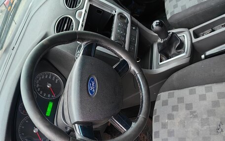 Ford Focus II рестайлинг, 2005 год, 135 000 рублей, 5 фотография