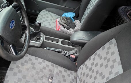 Ford Focus II рестайлинг, 2005 год, 135 000 рублей, 6 фотография