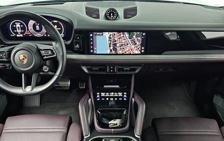 Porsche Cayenne III, 2024 год, 15 620 000 рублей, 21 фотография