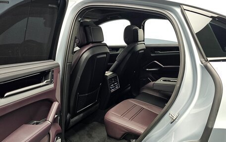 Porsche Cayenne III, 2024 год, 15 620 000 рублей, 31 фотография
