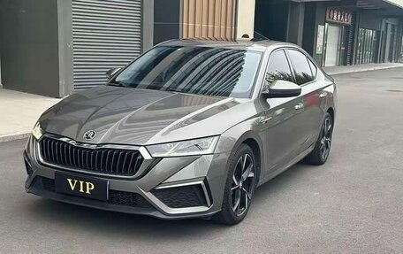 Skoda Octavia IV, 2022 год, 1 780 000 рублей, 1 фотография