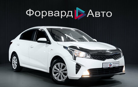 KIA Rio IV, 2021 год, 1 549 900 рублей, 2 фотография