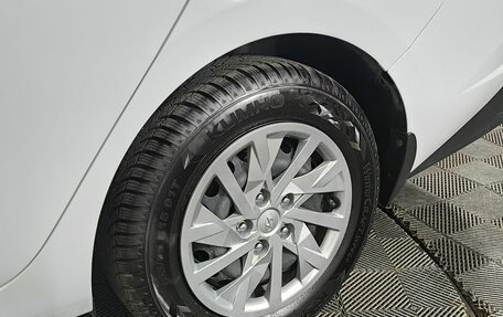 Hyundai Elantra, 2021 год, 1 765 000 рублей, 17 фотография