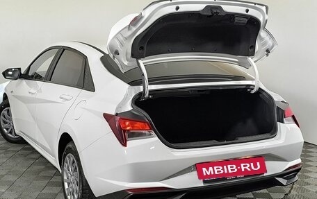 Hyundai Elantra, 2021 год, 1 765 000 рублей, 14 фотография