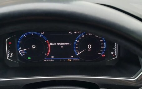 Volkswagen Tiguan II, 2019 год, 2 389 000 рублей, 8 фотография