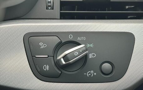 Audi A4, 2023 год, 1 814 000 рублей, 12 фотография