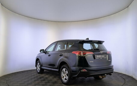 Toyota RAV4, 2018 год, 1 990 000 рублей, 7 фотография