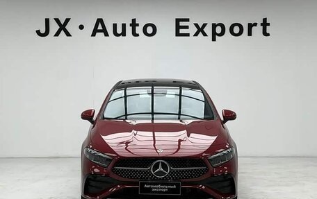Mercedes-Benz A-Класс, 2023 год, 2 150 000 рублей, 6 фотография
