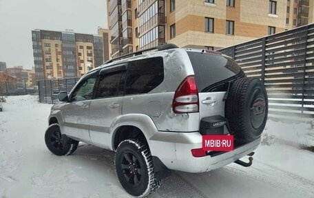 Toyota Land Cruiser Prado 120, 2003 год, 1 050 000 рублей, 3 фотография