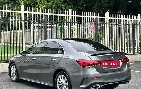 Mercedes-Benz A-Класс, 2021 год, 1 680 000 рублей, 2 фотография