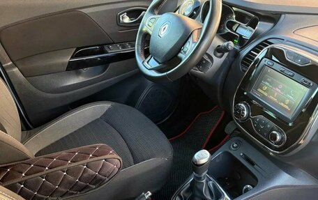 Renault Kaptur I рестайлинг, 2018 год, 1 600 000 рублей, 11 фотография