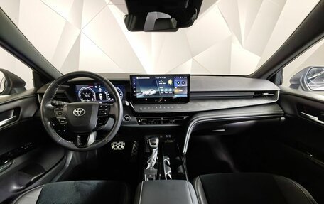 Toyota Camry, 2024 год, 4 300 000 рублей, 14 фотография