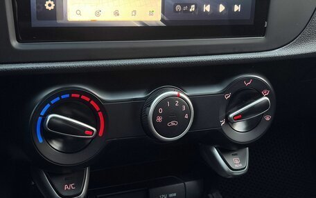 KIA Rio IV, 2020 год, 1 799 000 рублей, 24 фотография