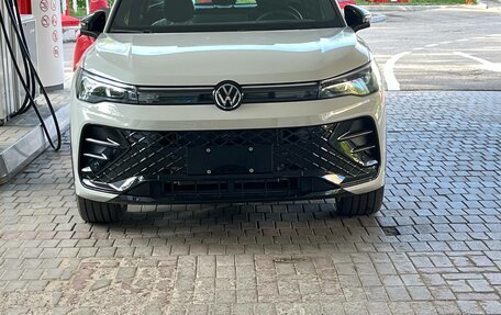Volkswagen Tiguan, 2026 год, 4 999 999 рублей, 8 фотография