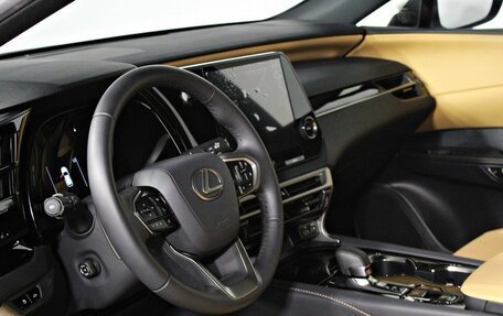 Lexus RX IV рестайлинг, 2025 год, 8 090 000 рублей, 13 фотография