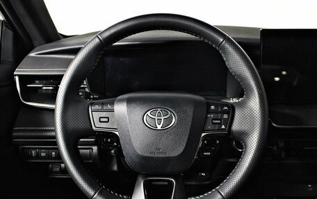 Toyota Camry, 2026 год, 4 620 000 рублей, 14 фотография