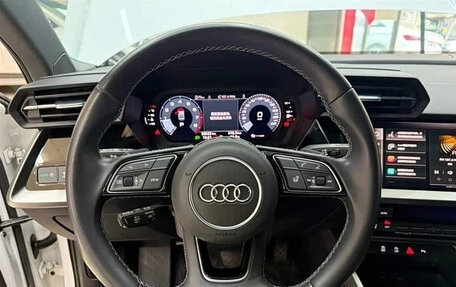 Audi A3, 2022 год, 2 217 000 рублей, 10 фотография
