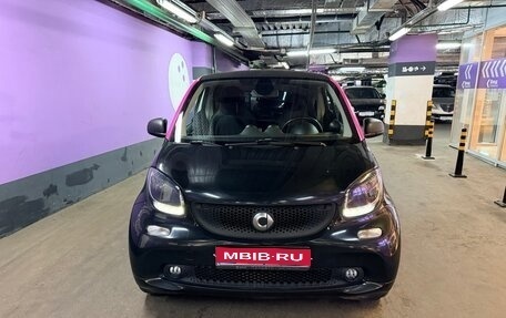 Smart Fortwo III, 2018 год, 1 200 000 рублей, 1 фотография