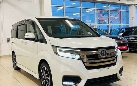 Honda Stepwgn IV рестайлинг, 2021 год, 2 130 000 рублей, 1 фотография
