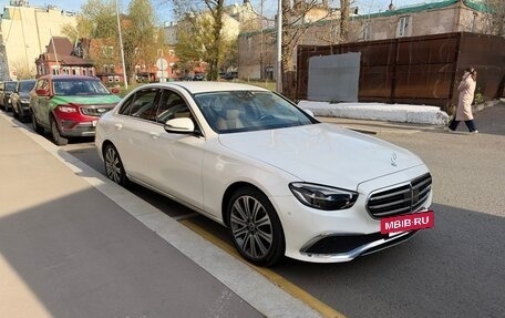 Mercedes-Benz E-Класс, 2021 год, 4 900 000 рублей, 5 фотография