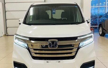 Honda Stepwgn IV рестайлинг, 2021 год, 2 130 000 рублей, 2 фотография