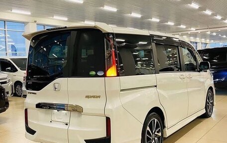 Honda Stepwgn IV рестайлинг, 2021 год, 2 130 000 рублей, 7 фотография