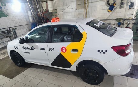 Renault Logan II, 2018 год, 270 000 рублей, 7 фотография