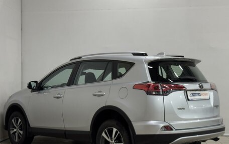 Toyota RAV4, 2019 год, 2 249 000 рублей, 4 фотография