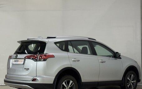 Toyota RAV4, 2019 год, 2 249 000 рублей, 9 фотография