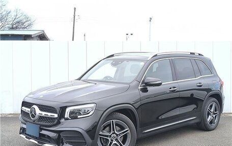 Mercedes-Benz GLB, 2024 год, 2 790 000 рублей, 1 фотография