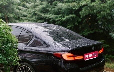 BMW 5 серия, 2020 год, 3 999 000 рублей, 2 фотография