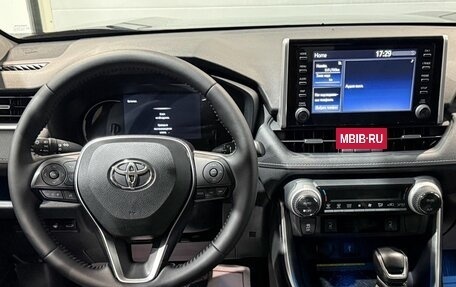Toyota RAV4, 2020 год, 3 689 000 рублей, 17 фотография