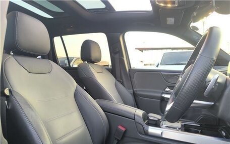 Mercedes-Benz GLB, 2024 год, 2 790 000 рублей, 12 фотография